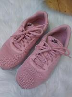 Nike Tanjun Rosa Größe 38 Schuhe Sneaker Baden-Württemberg - Schwetzingen Vorschau