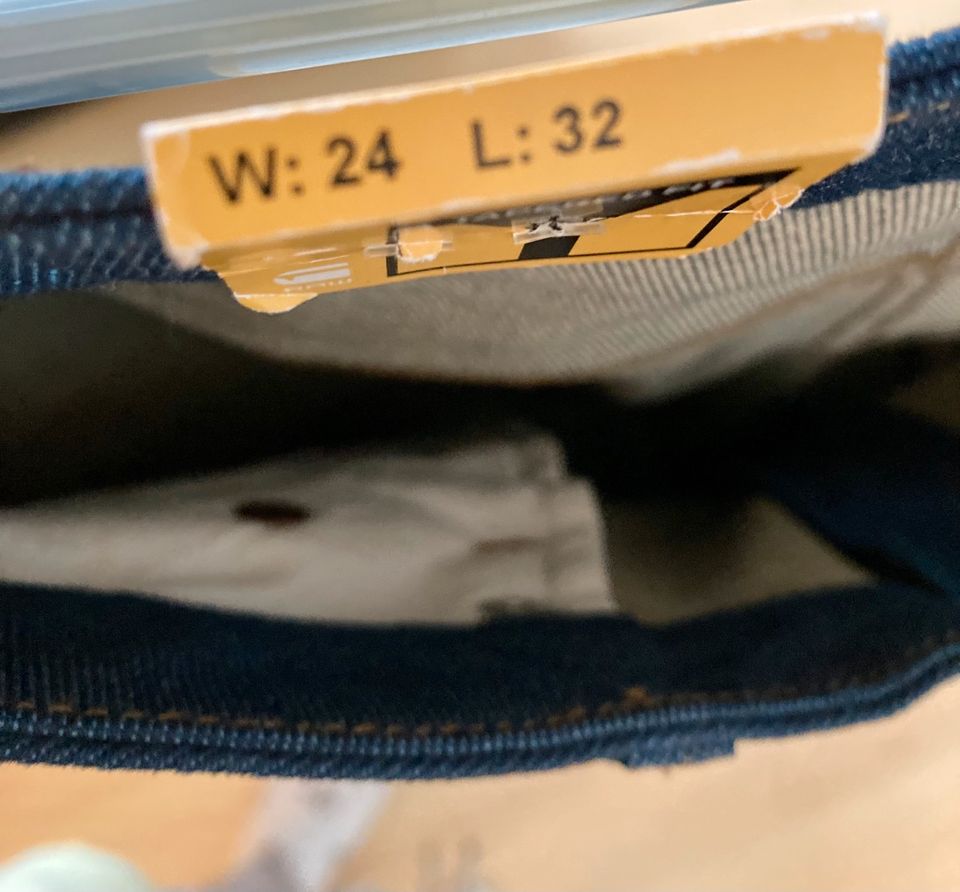 G-Star RAW Damenjeans Jeans Neu W 24 L 32 in München