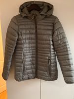 Damen Winterjacke Steppjacke Gr. S Esprit Sachsen - Böhlen Vorschau