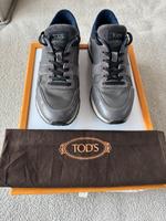 Tod‘s Sneaker grün Gr. 9 / 43 TOP Kr. Dachau - Dachau Vorschau