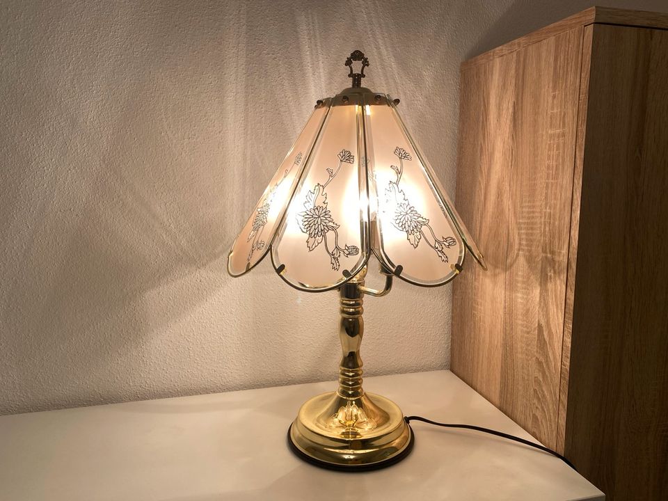 Tischlampe Lampe/Leuchte mit Touch-Funktion in Bayern - Nördlingen | eBay  Kleinanzeigen ist jetzt Kleinanzeigen