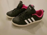 Sneakers von adidas - Größe 38 - wie neu Bayern - Aichach Vorschau