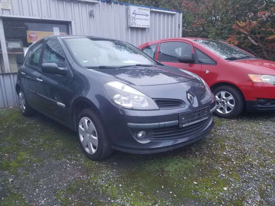 Renault Clio Cirl 5 Türer in Emsbüren