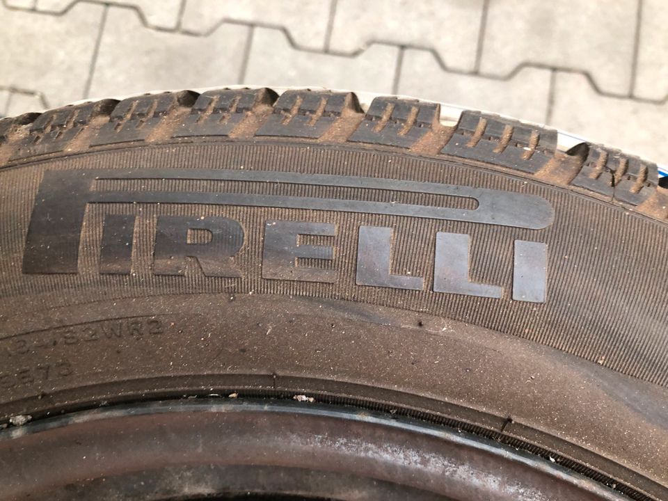 VW Golf 7 Stahlfelgen 16 Zoll PIRELLI SNOW-Control 205/55 R16 M&S in Kirchberg (Hunsrück)