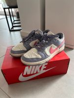 Original W Nike Dunk low Indigo Haze Gr. 40,5 lila rosa weiß Hessen - Dieburg Vorschau