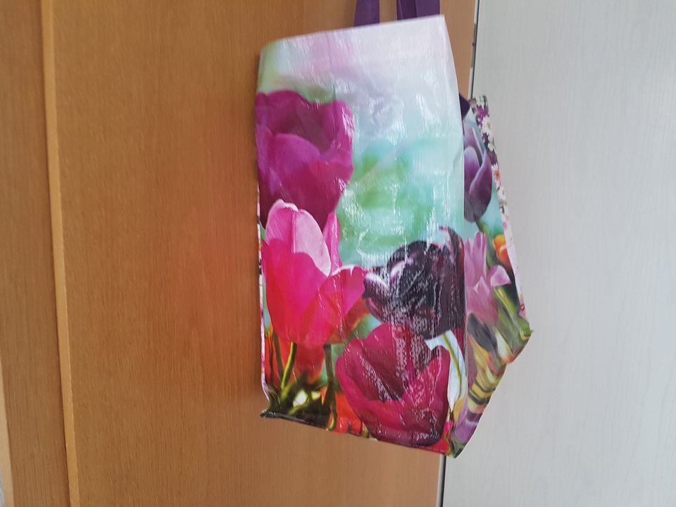 Umhängetasche Strandtasche Shopper Tulpen Rose rosa lila pink in Lilienthal