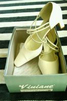 Brautschuhe Ivory,creme, Hochzeitsschuhe, Tanzschuhe Größe 38/39 Thüringen - Neustadt an der Orla Vorschau