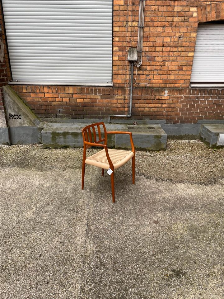 ◤ Niels Otto Möller Armlehnstuhl Stuhl Esstisch Teakholz Teak Vintage Papierkordel mod. 66 Dänisch Design mid Century Danish Retro Chair Sessel in Berlin