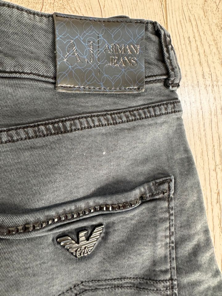 Armani Jeans Gr. XS Dahlia blau/grau in Lübeck