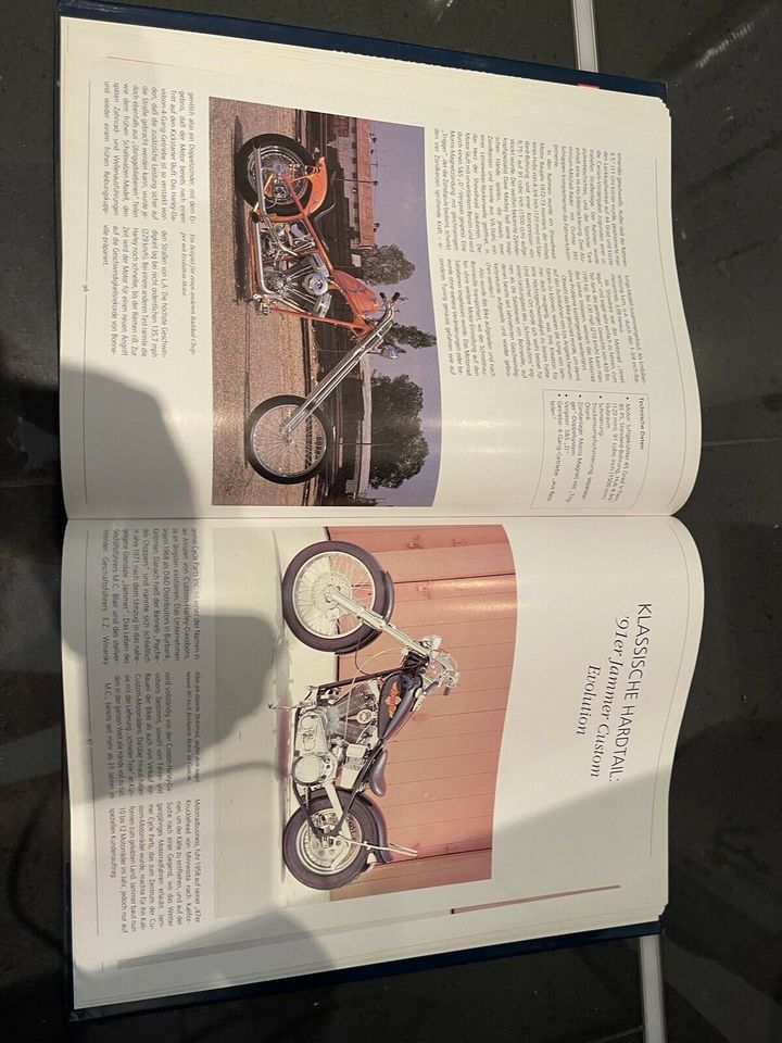 Harley-Davidson Buch in Trittau