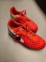 Nike Fußballschuhe Größe 31,5 zu verkaufen Hessen - Einhausen Vorschau