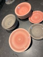 Geschirr Set 24 Teile rosa taupe Teller Suppe teller Essen - Essen-Borbeck Vorschau