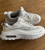 NEU Nike Air Max Bliss LX Sneaker 39 40 Zoom Turnschuhe NP 140€ Nordrhein-Westfalen - Greven Vorschau