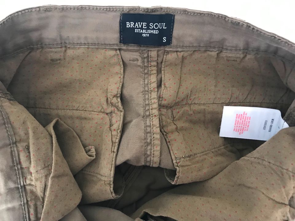 Brave Soul Cargo Shorts, kurze Hose,  Bermuda, Gr. S, Neu in München