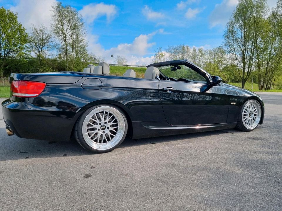 BMW E93 335i N54 Cabrio M Paket in Stockach