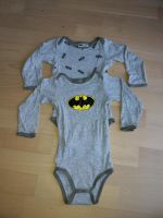 Gr. 86/92 Langarm Bodys mit Batman-Logo 2 Stück grau Bayern - Moosinning Vorschau