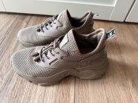 Steve Madden Sneaker beige Gr.38 Stuttgart - Stuttgart-Nord Vorschau