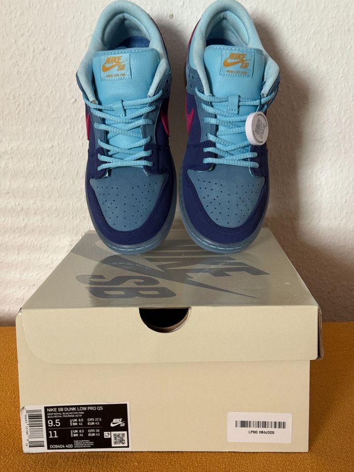 Run The Jewels x Nike SB Dunk Low blau Größe 43 - DO9404-400 NEU in Kiel