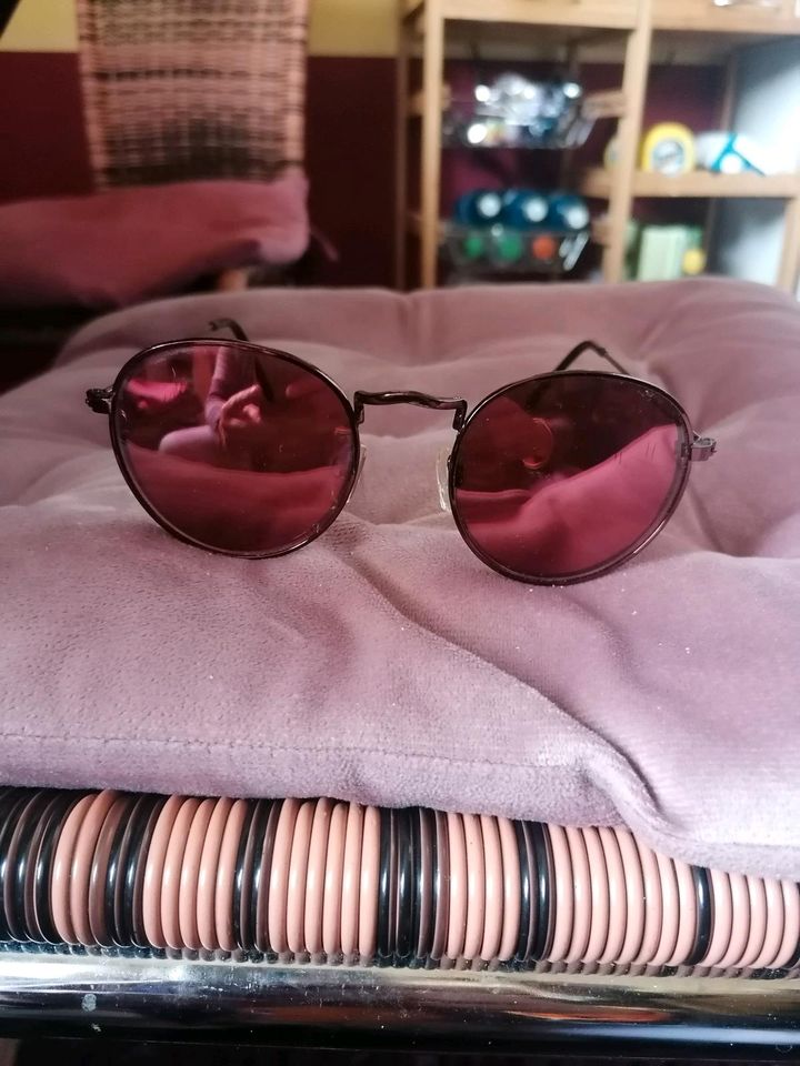 Sonnenbrillen in Jübar