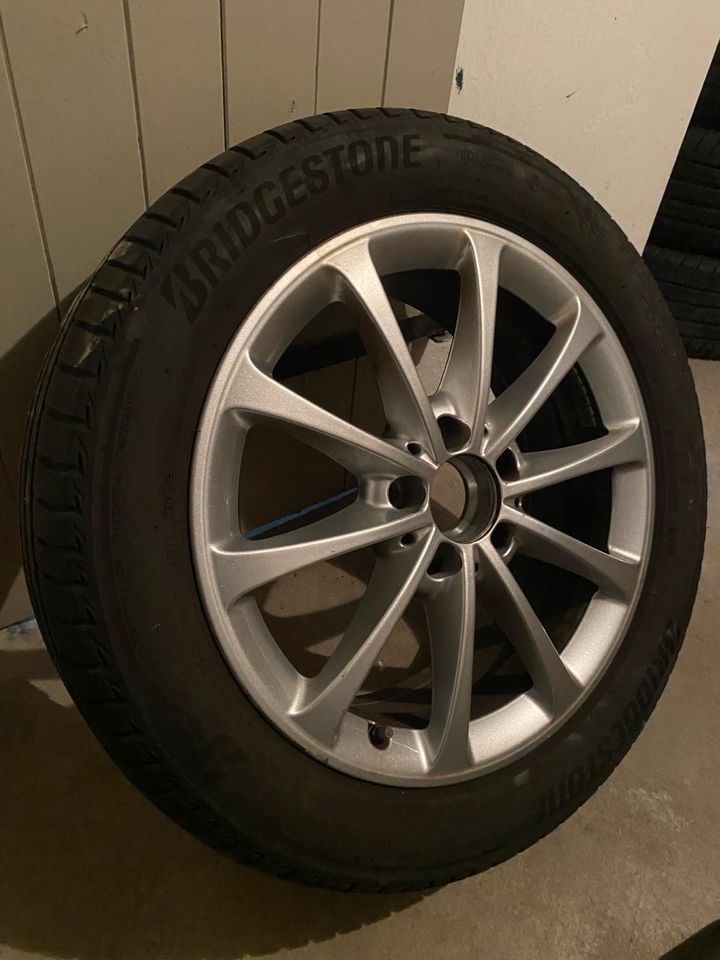 Bridgestone Turanza 205/55R17 Sommerreifen auf Alufelgen in Brake (Unterweser)