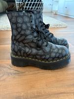 Dr. Martens Nordrhein-Westfalen - Ibbenbüren Vorschau