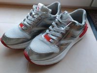 Sneaker, Calvin Kkein, Gr.39, Silber rot, sehr guter Zustand Herzogtum Lauenburg - Wentorf Vorschau