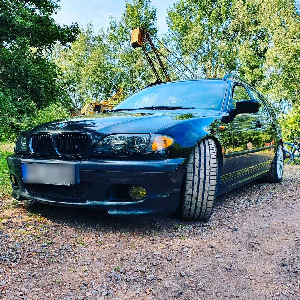 BMW E46 330d Touring in Mendig