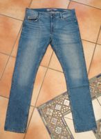 Guess Jeans super skinny Weite 33 hellblau grader Schnitt Nordrhein-Westfalen - Oberhausen Vorschau