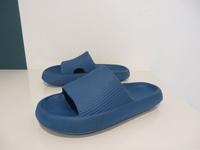 Badeschuhe Flip Flop Wolke türkis 40/41 weich rutschfest wie NEU Nordrhein-Westfalen - Grevenbroich Vorschau