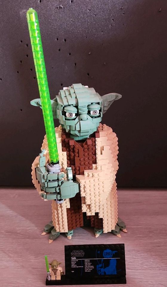 Lego Yoda Baubarer Charakter in Duisburg