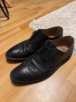 Hugo Boss Anzugschuhe schwarz 43 Frankfurt am Main - Sachsenhausen Vorschau