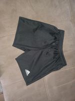 Adidas shorts Gr 140 Hessen - Korbach Vorschau