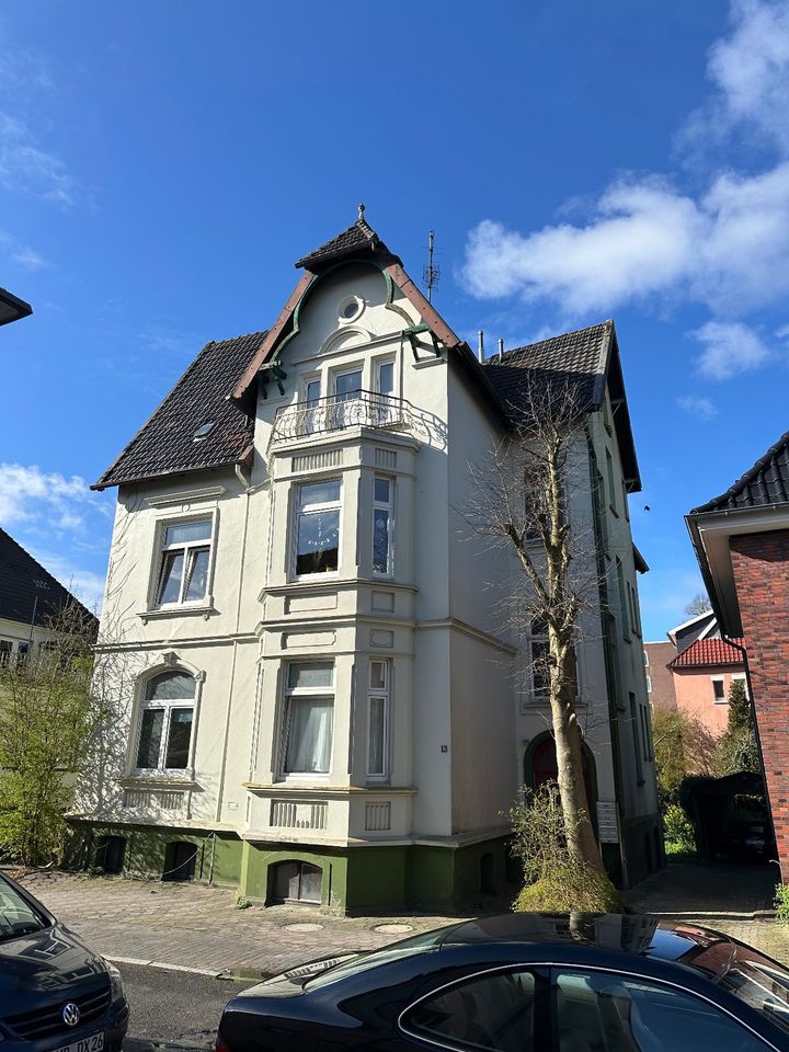 Mehrfamilienhaus in der Seehafenstadt von Emden im Alleinauftrag gegen Höchstgebot  zu verkaufen in Emden