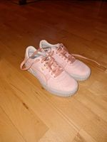 Puma Sneaker Schuhe rosa 39 Stuttgart - Mühlhausen Vorschau