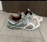 On - Cloud Rinning  Sneaker Gr 40 Top Zustand Baden-Württemberg - Weinheim Vorschau