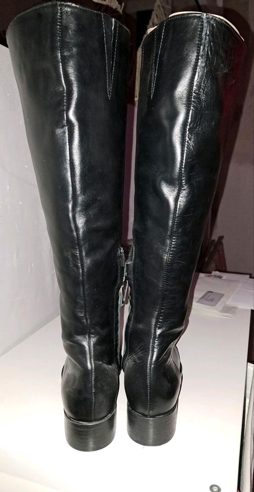 *SALE* ZARA Lederstiefel neu!! *SALE* in Hemer