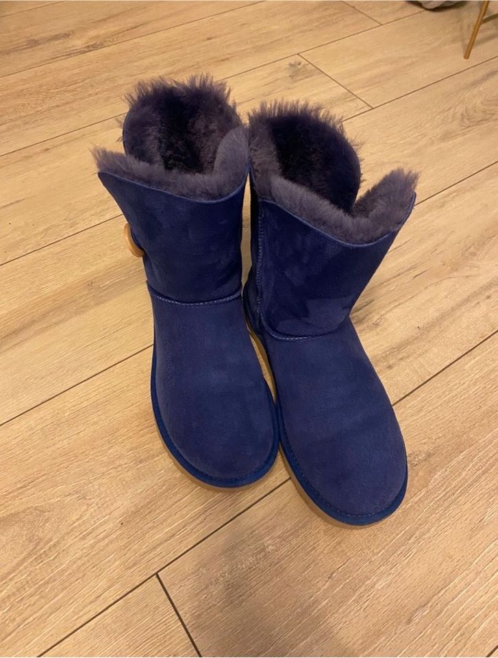 UGG Boots Gr. 39 in Köln