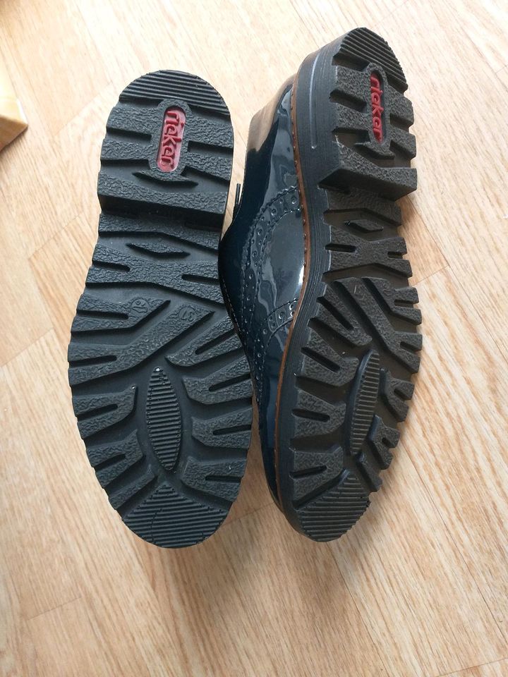 Rieker Schnürschuhe, Halbschuhe, Lack, Gr. 37 in Engen