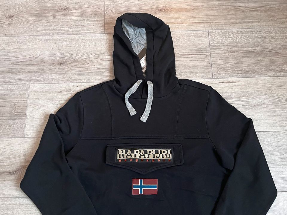 Napapijri Pullover Hoodie Kapuzenpullover Gr.L in Hamburg