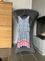 Kleid C&A Sommerkleid festlich Gr.146 Saarland - Homburg Vorschau