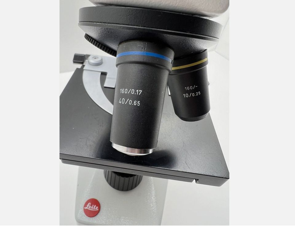 Leitz HM-LUX 3 Monokular Mikroskop Kondensor 3 Fach Objektivrevol in Berlin