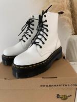 Dr. Martens Jadon AirWair, echtleder in Gr. 38,  neu, ungetragen Hessen - Eschwege Vorschau