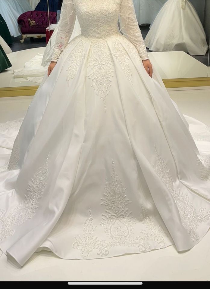 Brautkleid zu verkaufen. Nur einmal getragen!! in Gelsenkirchen