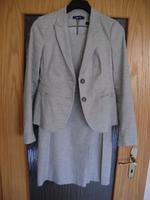 Hellgraues Kostüm Kleid und Blazer von Mexx in der Größe 36 Nordrhein-Westfalen - Detmold Vorschau
