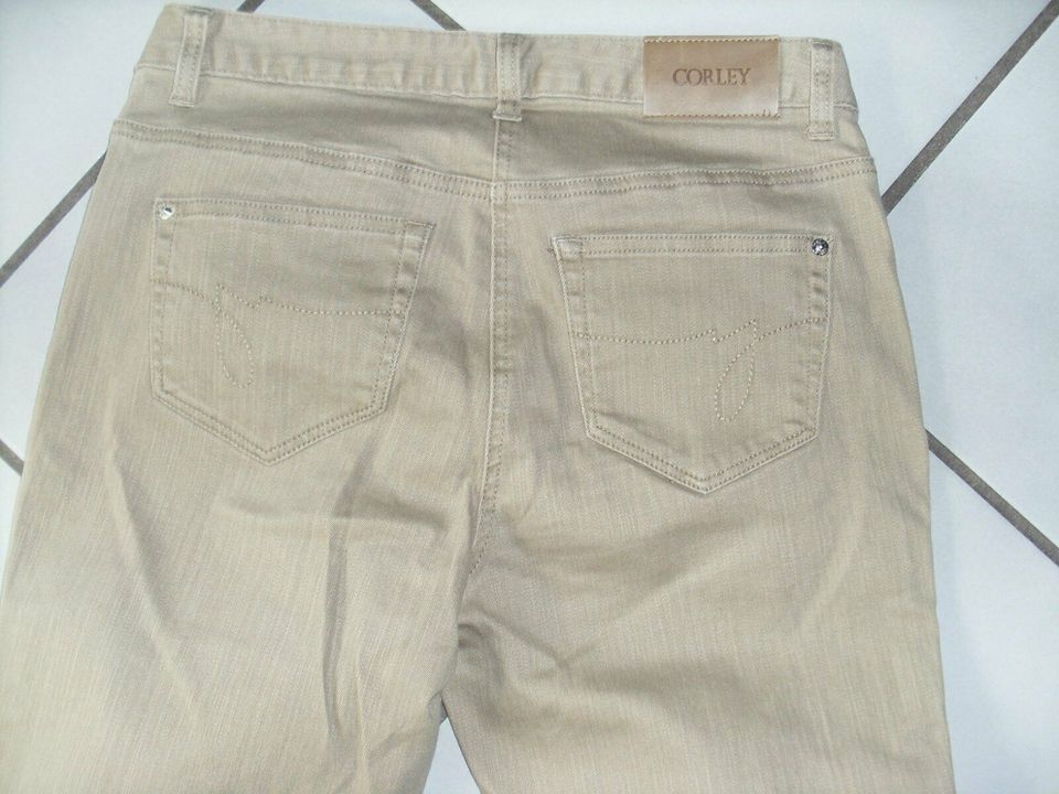 Damenjeans Corley beige in Walldorf