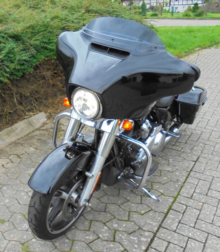 Harley-Davidson FLHX Street Glide in Einbeck