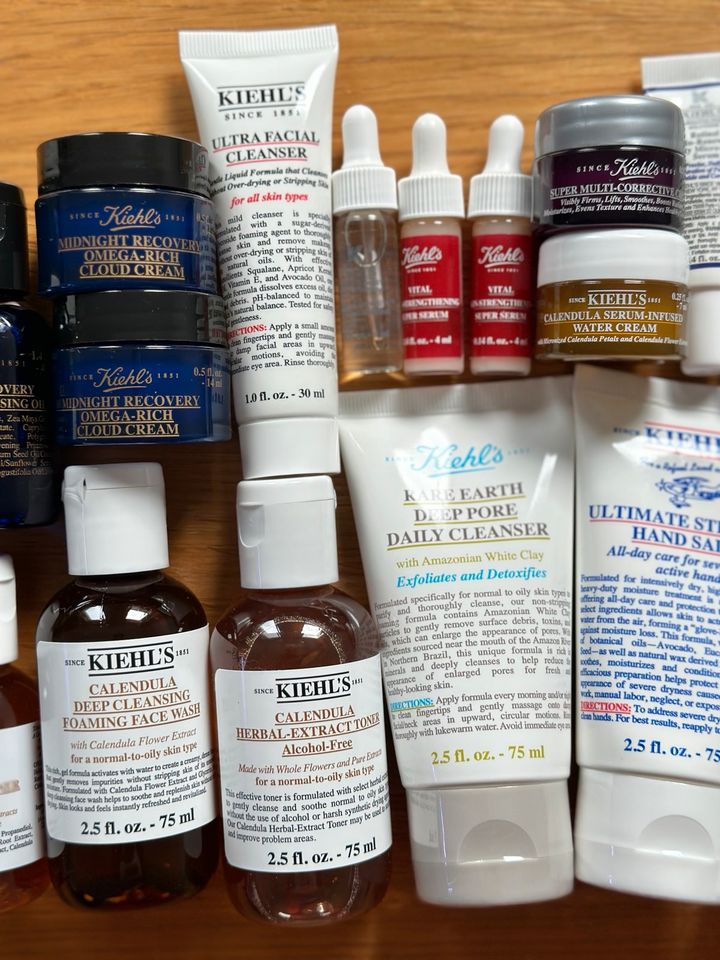 Kiehl's Lip Face Night Cream Mask Concentrate Oil Cleanser Serum in Berlin
