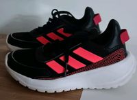 Adidas Kinder-Sneaker Schuhe Größe 28 Hessen - Büdingen Vorschau