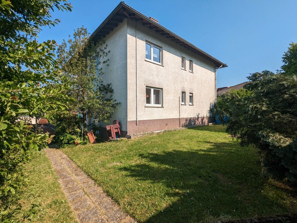 Mehrfamilienhaus | 3 Wohnungen | Traumgrundstück | 794 m2 | Best - Lage | Usingen-Stadt in Usingen