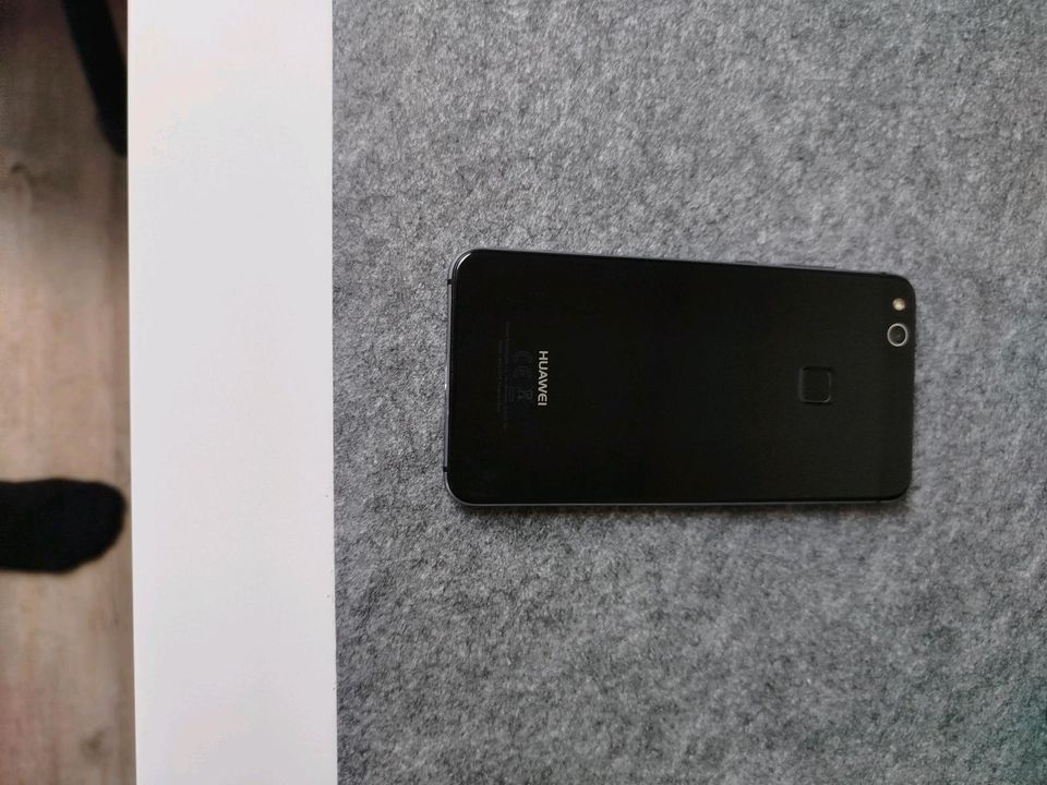 Huawei P10 lite 32 GB / Schwarz in Drensteinfurt